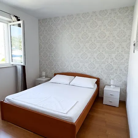 Bava Apartment *