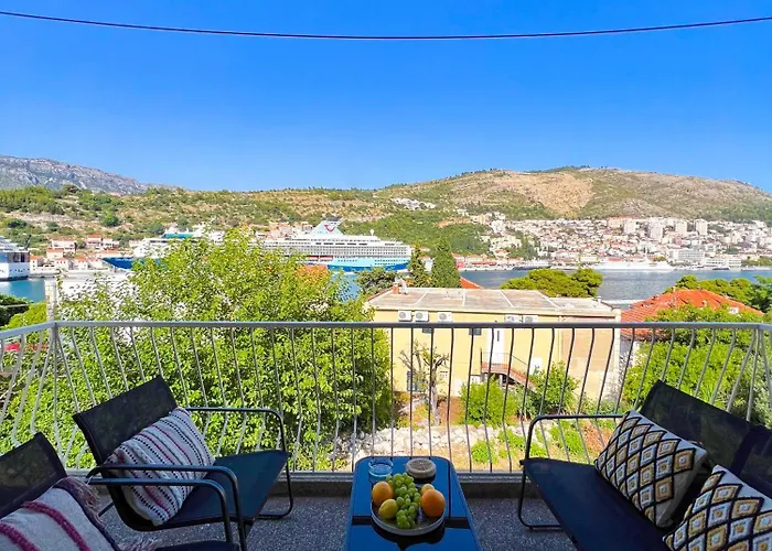 Bava דוברובניק